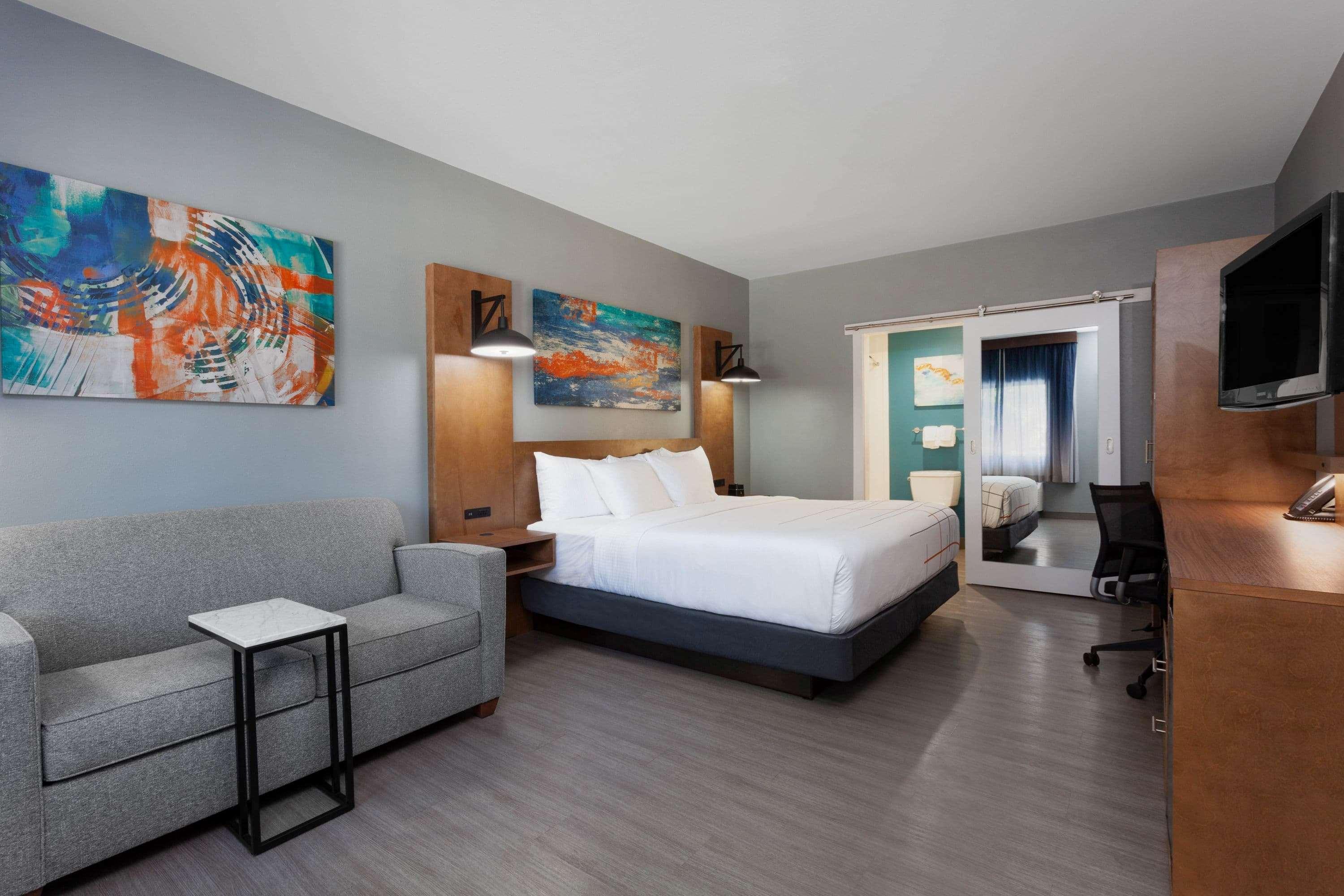 La Quinta By Wyndham Ft. Myers - Sanibel Gateway Hotel Fort Myers Exterior photo